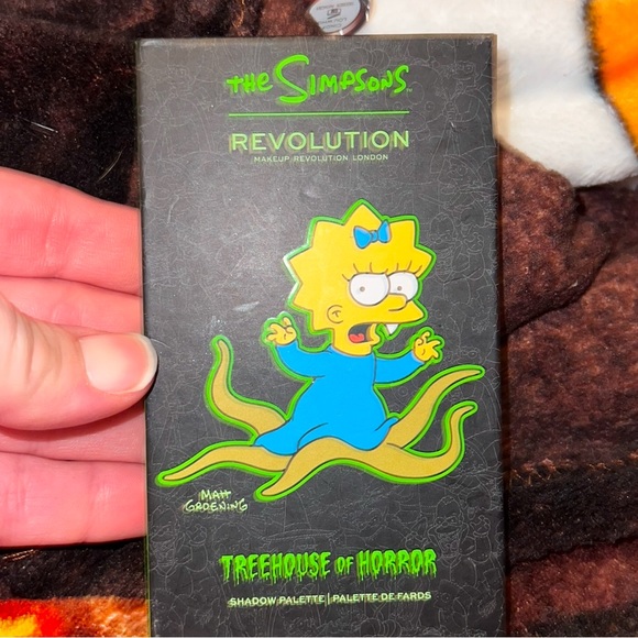 simpsons x makeup revolution palette - Picture 3 of 4